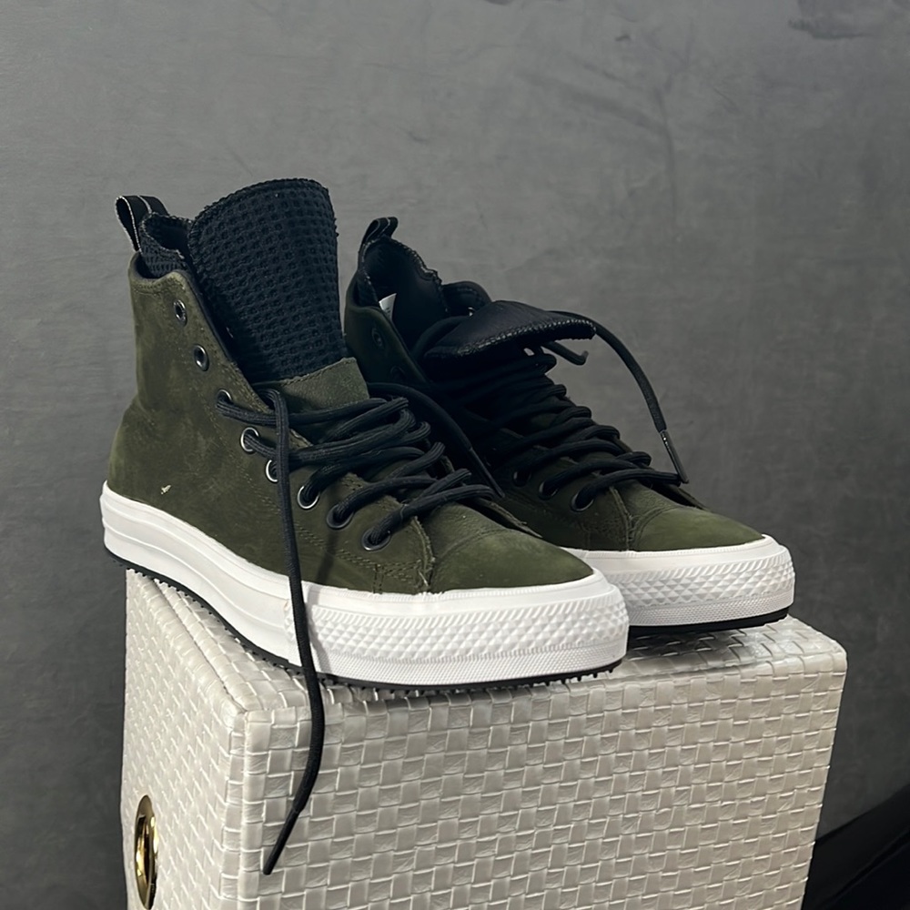 Converse with lunarlon